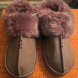 LC LAUREN CONRAD BRAND WOMEN'S SLIP-ON BROWN SUEDE-LIKE SLIPPERS SIZE MEDIUM 7-8
